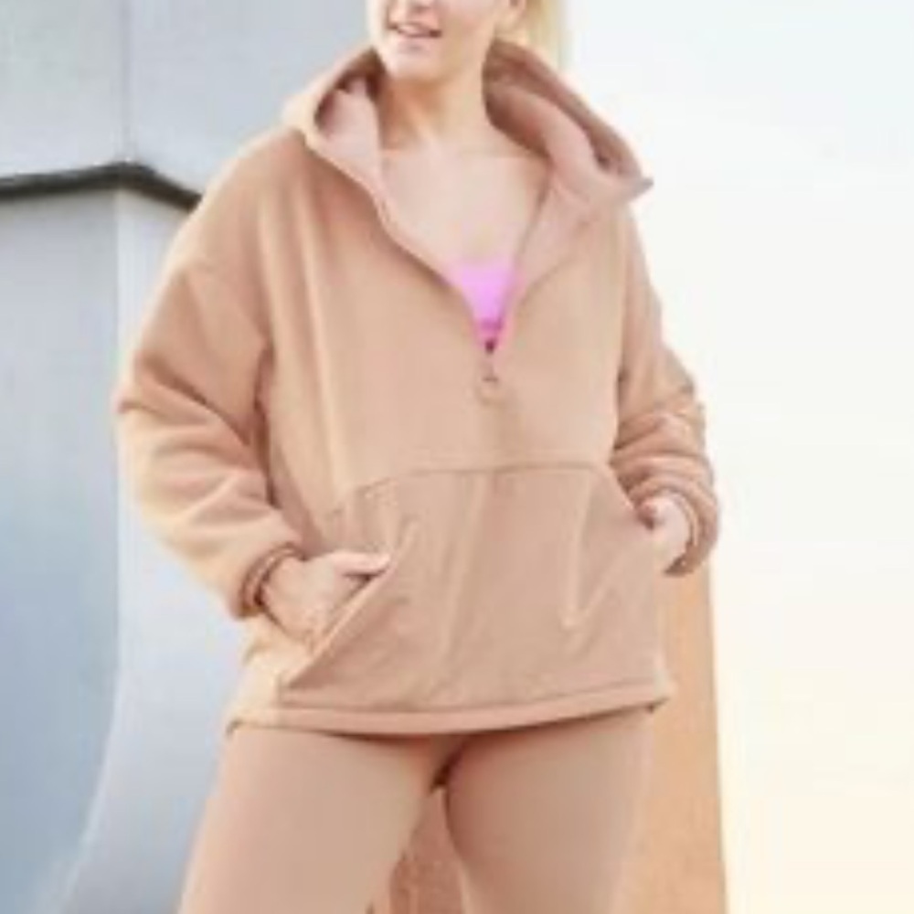 Fabletics‎ Lotta Teddy Quarter Zip Pullover Hooded Sweater